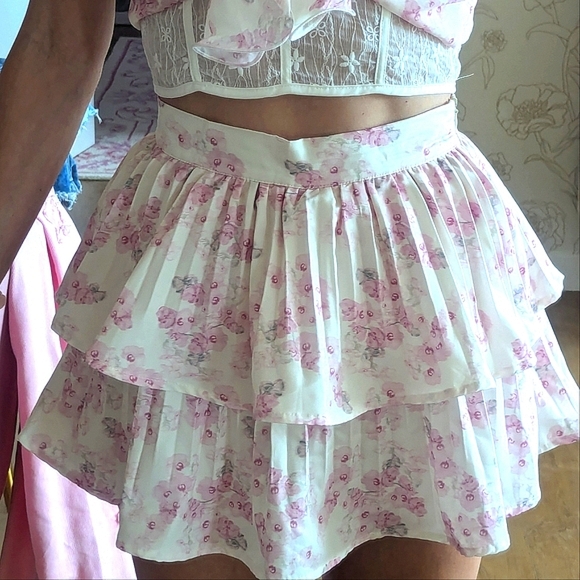 LoveshackFancy Style Floral Skirt - Picture 3 of 6